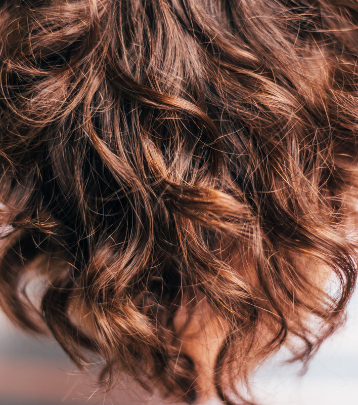 Nourishing Curls: How to Care for Curly Hair Using a Jolie Filtered Showerhead