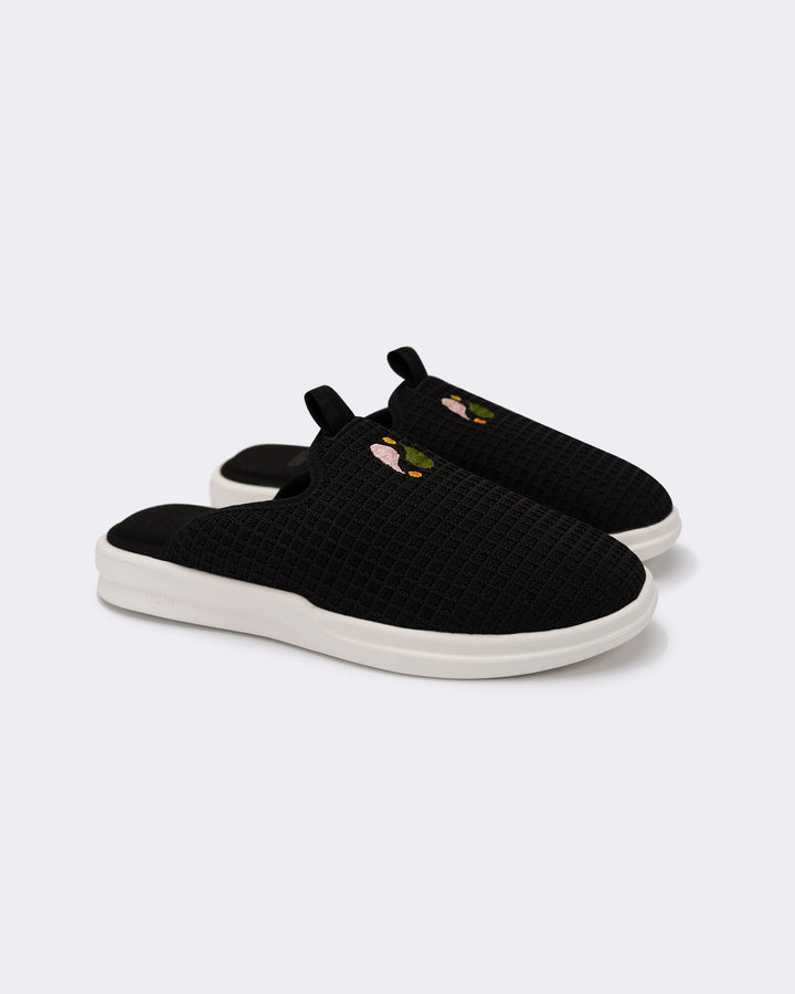 Jolie x Lusso Cloud: LIKE WALKING ON WATER Pelli Slide